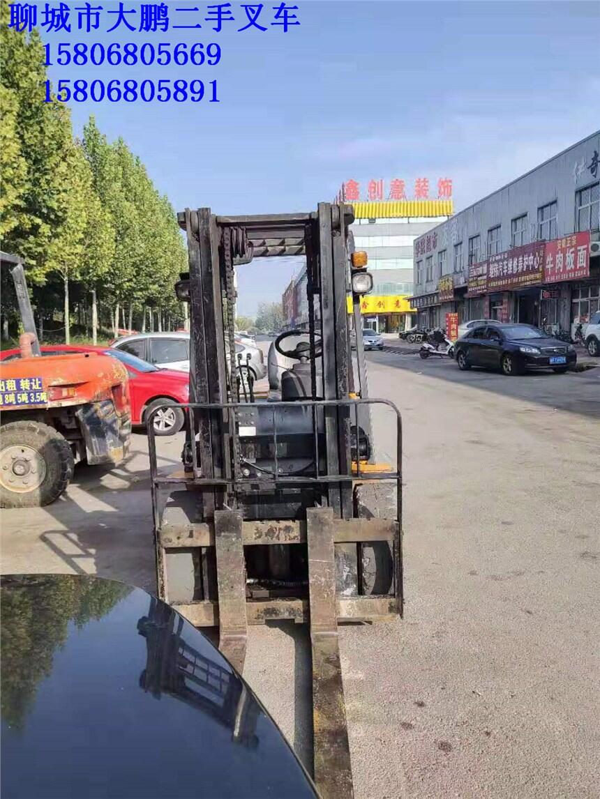 张飞工业园二手叉车销售助力港口高效装卸搬运活动